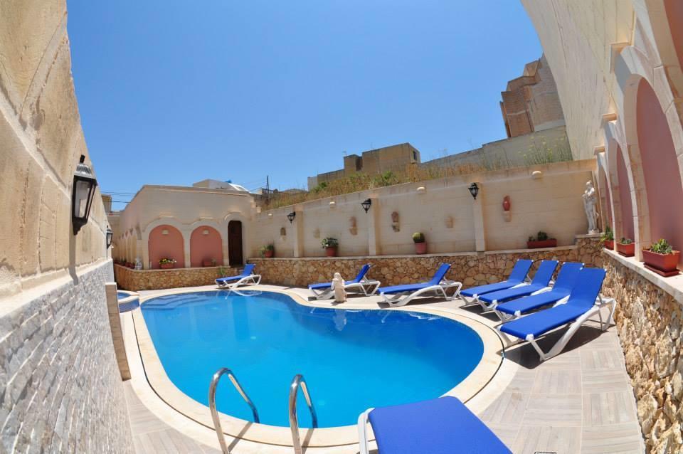 Mikiel U Rosa Holiday Farmhouse With Large Private Pool Zebbug  Εξωτερικό φωτογραφία