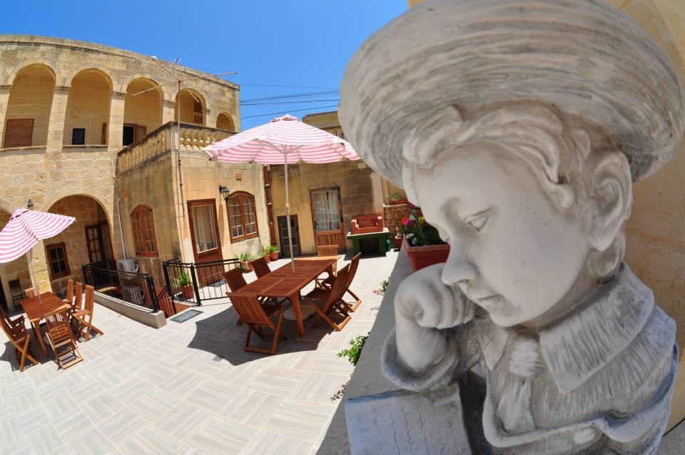 Mikiel U Rosa Holiday Farmhouse With Large Private Pool Zebbug  Εξωτερικό φωτογραφία